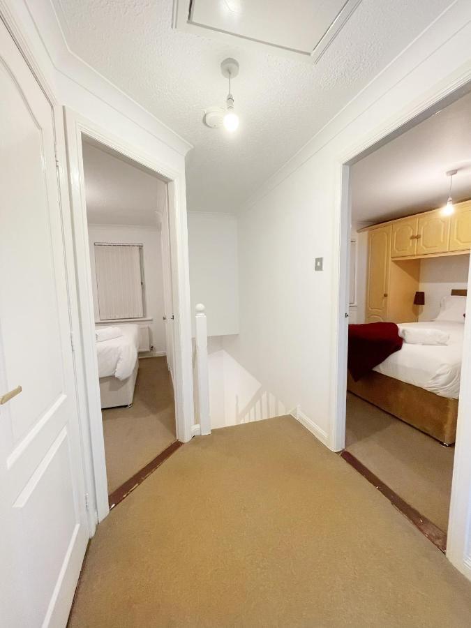 グラスゴー Cozy Nights Svp Detached Houseヴィラ エクステリア 写真