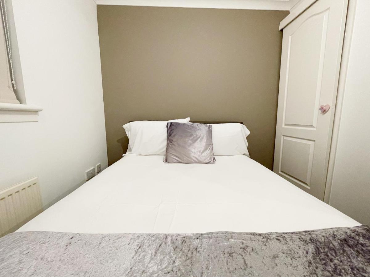グラスゴー Cozy Nights Svp Detached Houseヴィラ エクステリア 写真