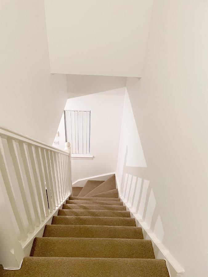 グラスゴー Cozy Nights Svp Detached Houseヴィラ エクステリア 写真